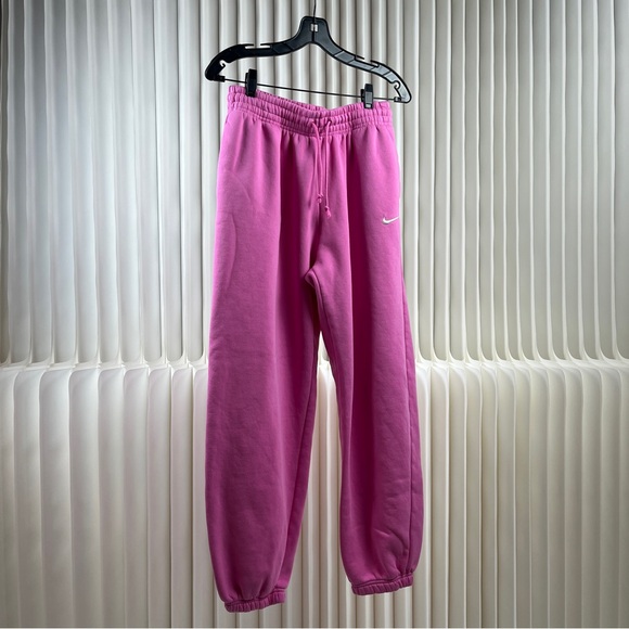 Nike Pants - Nike Sportswear Phoenix Fleece Women’s High-Waisted Oversized Pants